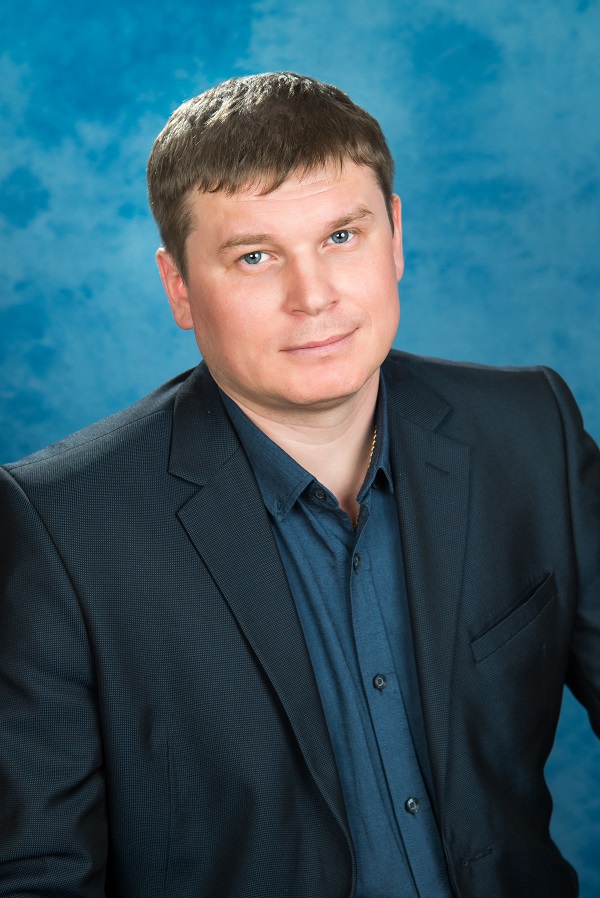 Енбаев Антон Николаевич.